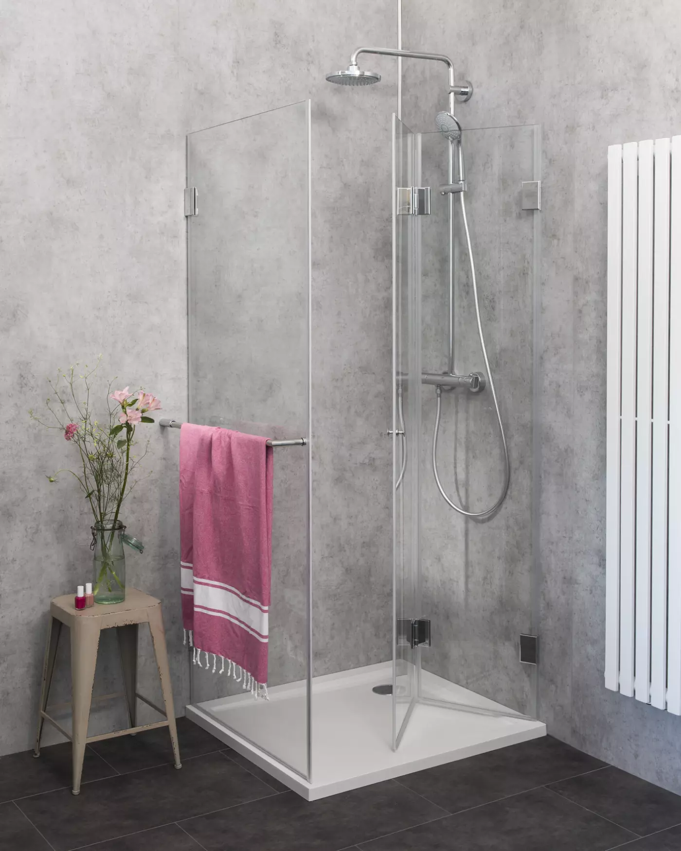 Eckdusche 100x90 mit 2 Falttüren Höhe 173 cm & Duschwanne