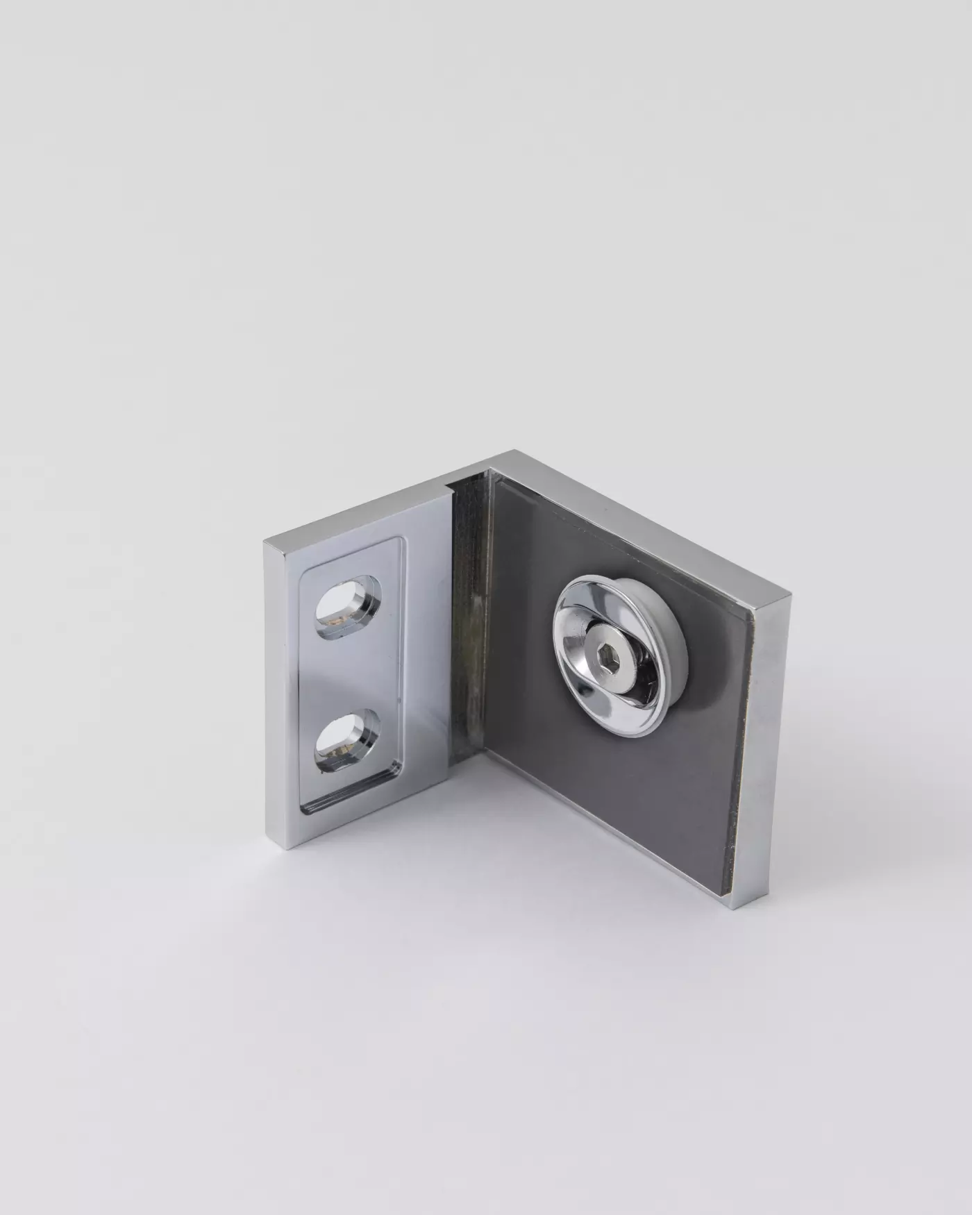 wandbefestigung-8mm-innen-1400x1750