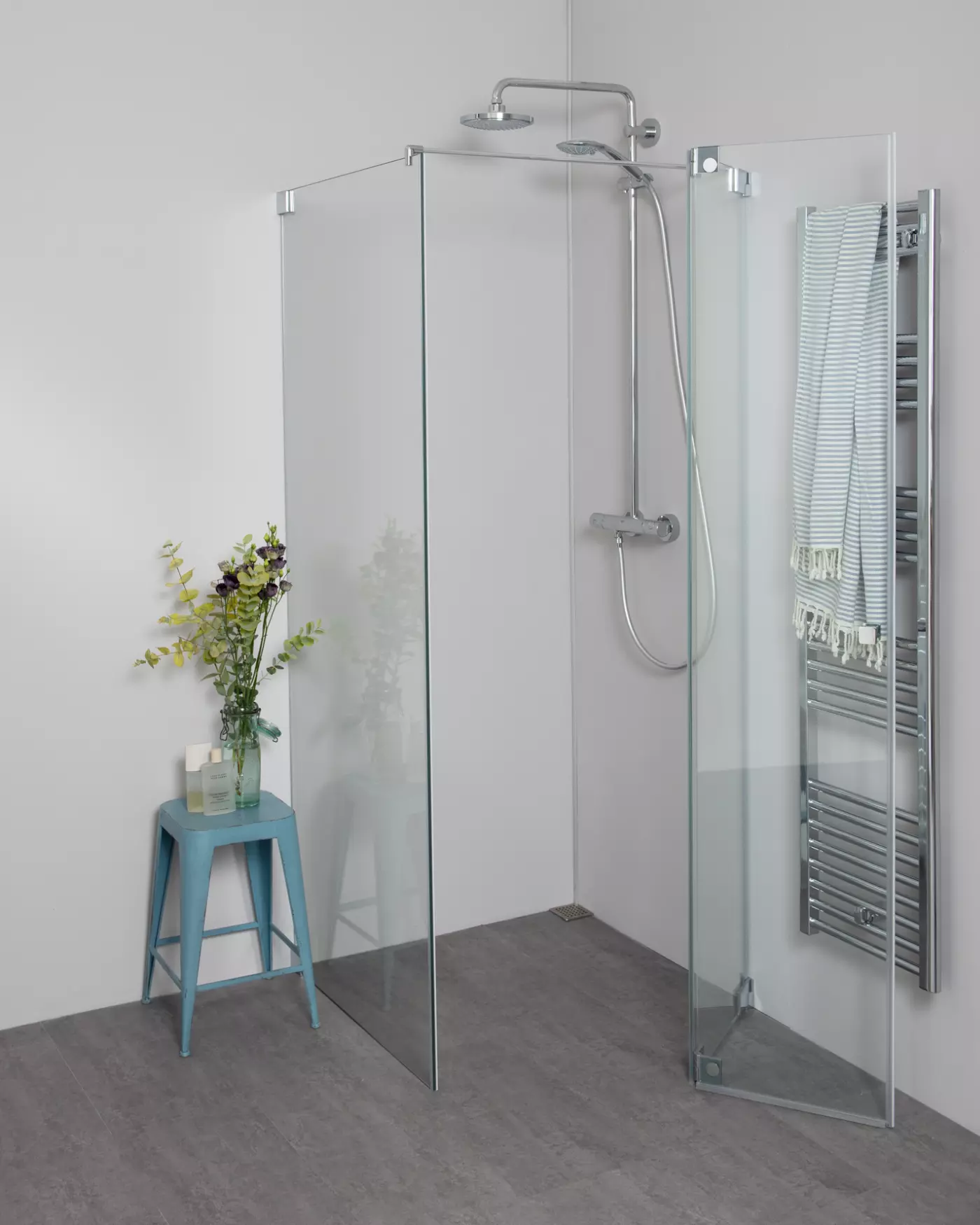Eck Duschkabine mit Falttür an Wand & Festwand 120cm, Sondermaße