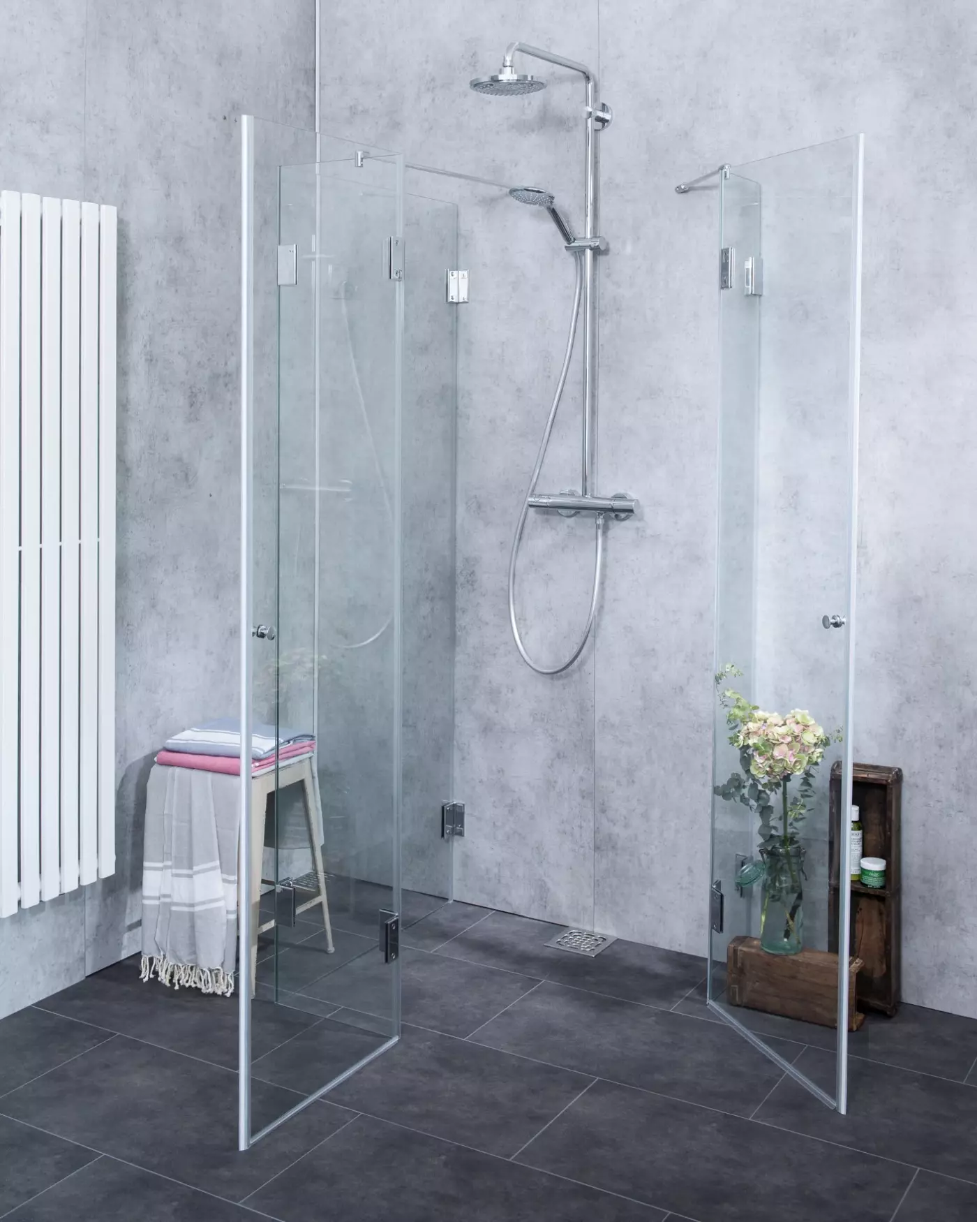 U-Form Dusche nach Maß Eckeinstieg