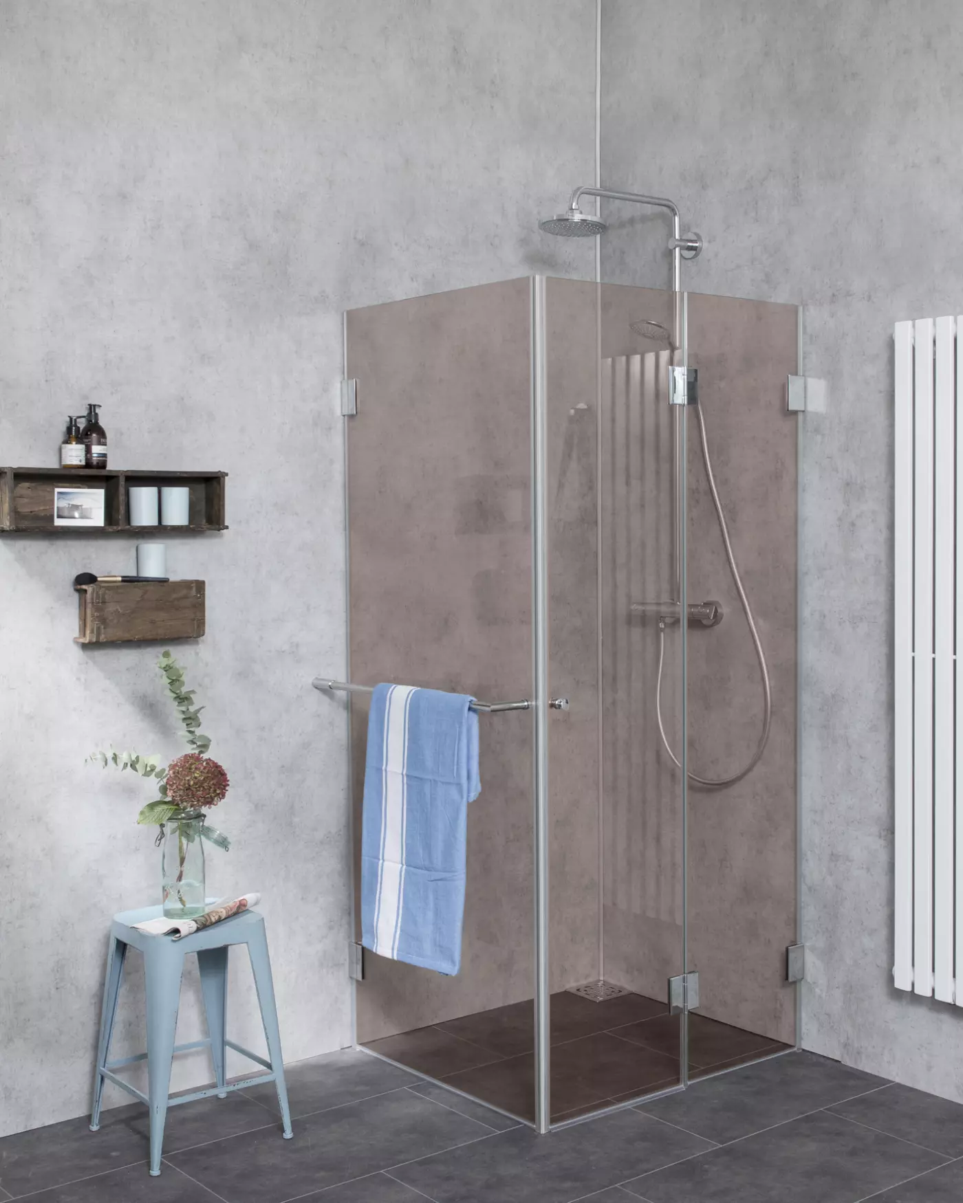 Falttür Dusche nach Maß mit Seitenwand