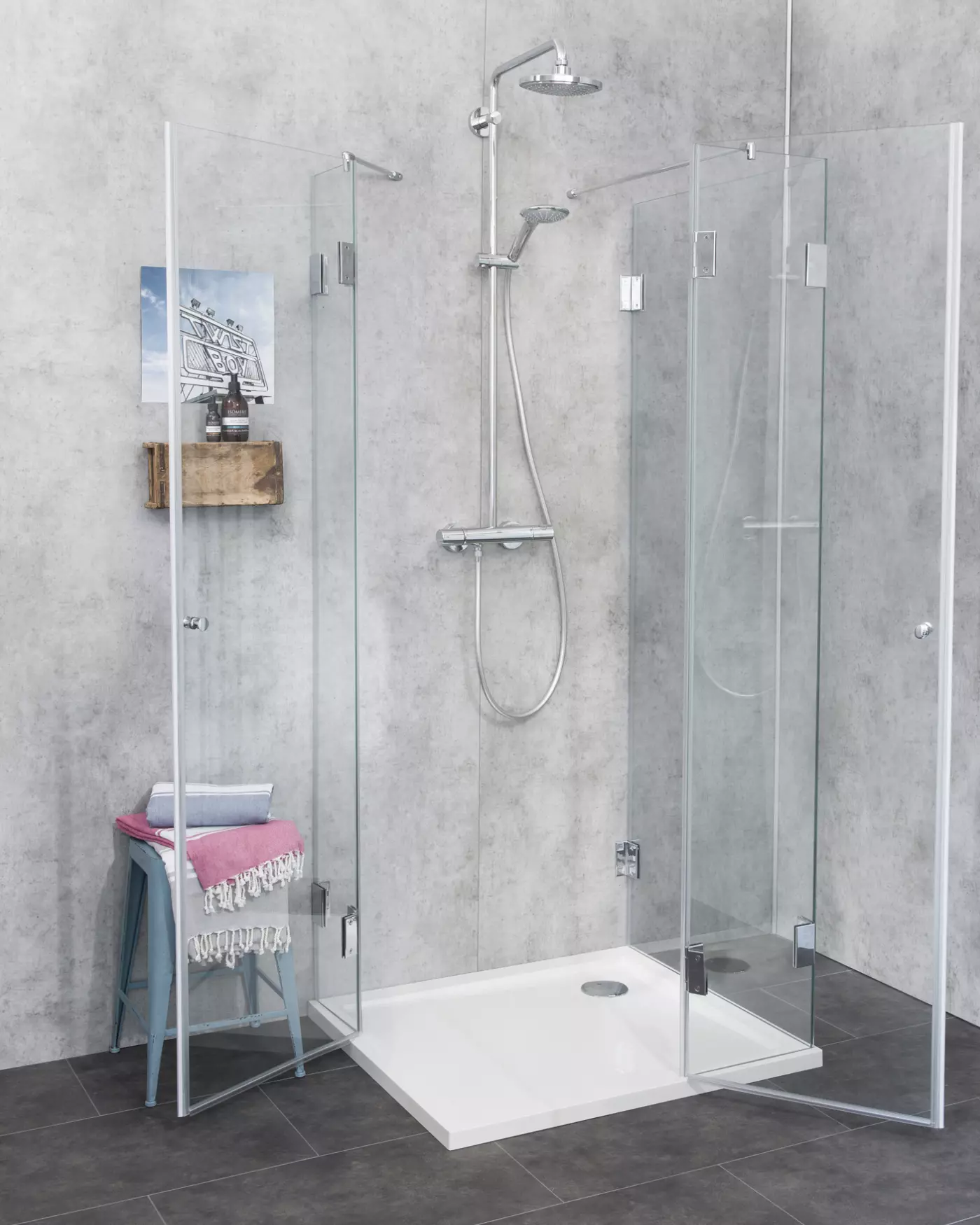 U-Form Dusche nach Maß Eckeinstieg