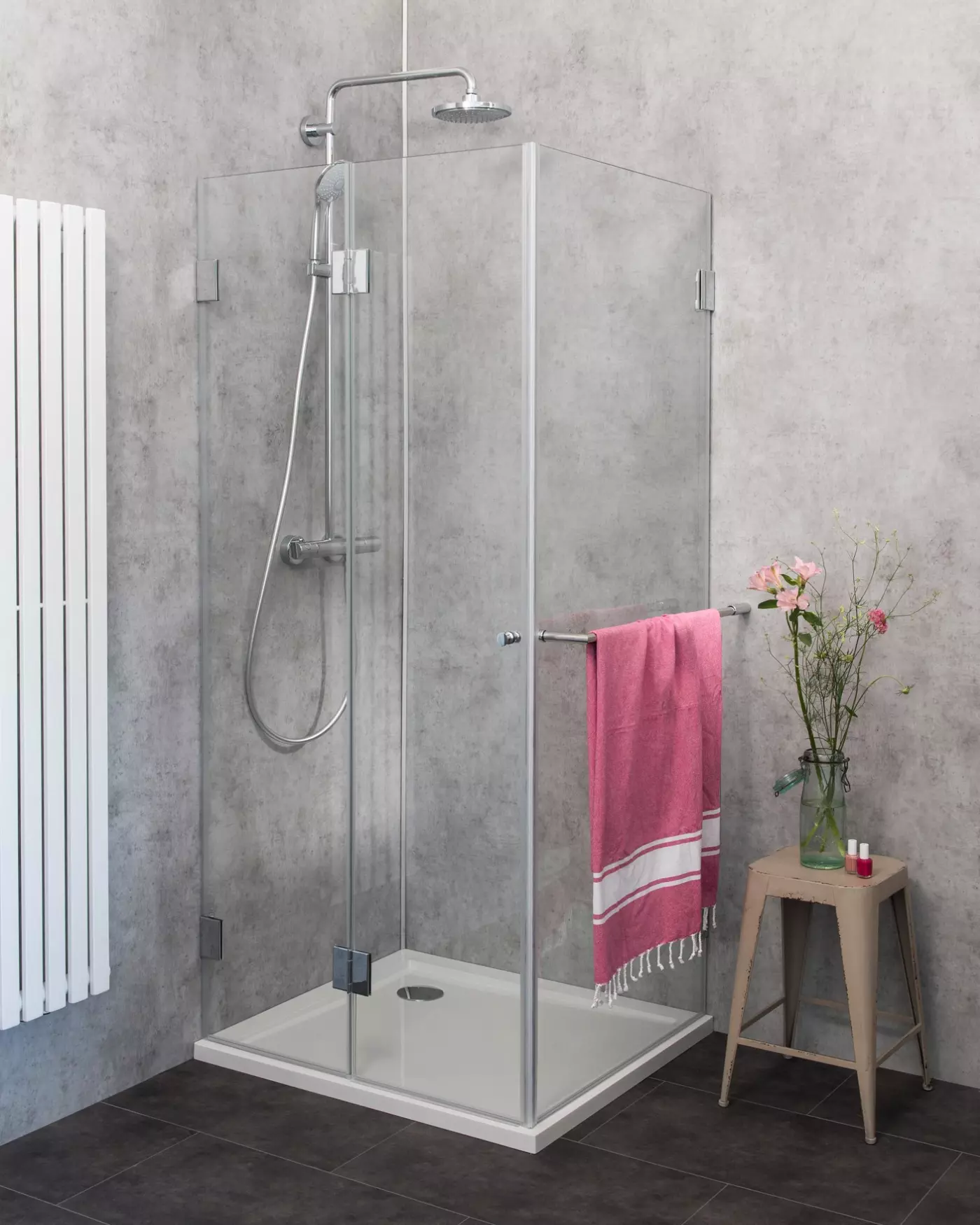 Eckdusche Falttür mit Festwand 100x90 & Duschwanne