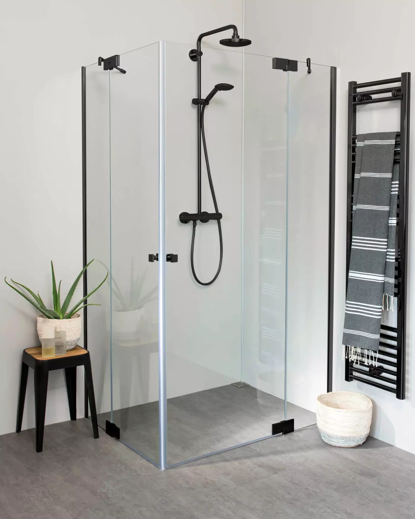 Teilgerahmte Eckdusche 90x90 mit 2 Pendeltüren groß & Duschwanne